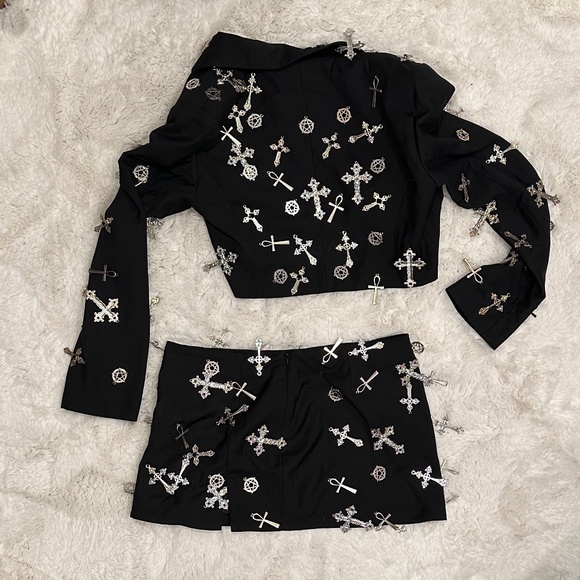 NWT Dolls Kill Widow Crosses Jacket and Skirt Outfit Size Large - Picture 2 of 2